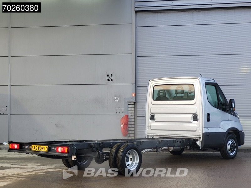 Iveco Daily 35C21 Automaat 410wb Dubbellucht 2025model Chassis Cabine ACC Fahrgestell Airco - Commercial truck: picture 3 Iveco Daily 35C21 Automaat 410wb Dubbellucht 2025model Chassis Cabine ACC Fahrgestell Airco - Commercial truck: picture 3