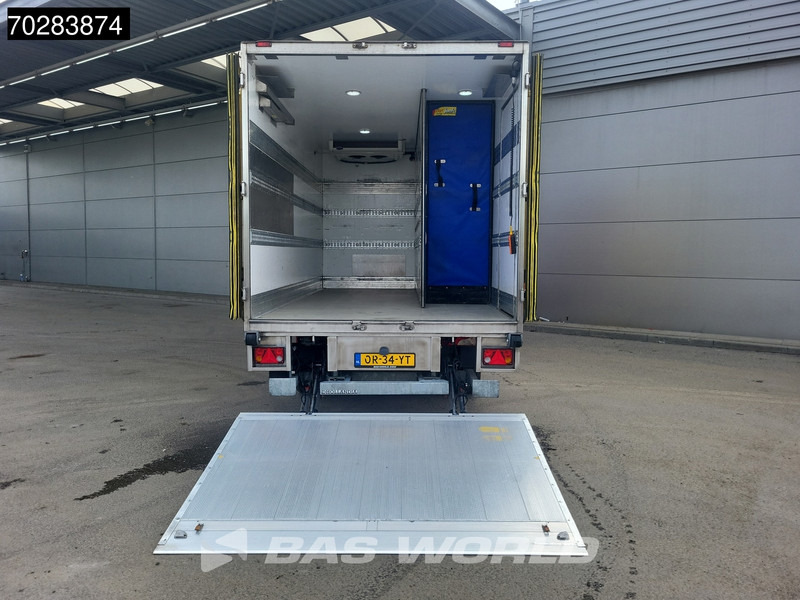 Mercedes-Benz BE-Oplegger BE Combi Bi-Temp 3500KG+ Koel Vries Automaat Luchtvering Carrier Pulsor 600MT D'Hollandia 1000KG Laadklep Airco MBUX Euro6 Koel - Commercial truck: picture 3 Mercedes-Benz BE-Oplegger BE Combi Bi-Temp 3500KG+ Koel Vries Automaat Luchtvering Carrier Pulsor 600MT D'Hollandia 1000KG Laadklep Airco MBUX Euro6 Koel - Commercial truck: picture 3