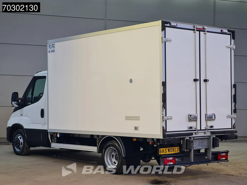 Iveco Daily 35C14 Bi-Temp Koelwagen Vriezer Zijdeur Achterdeuren Dubbellucht Thermo King V500 MAX 230v Stekker Euro6 Koel Koeler Koelwagen B - Refrigerated delivery van: picture 2 Iveco Daily 35C14 Bi-Temp Koelwagen Vriezer Zijdeur Achterdeuren Dubbellucht Thermo King V500 MAX 230v Stekker Euro6 Koel Koeler Koelwagen B - Refrigerated delivery van: picture 2