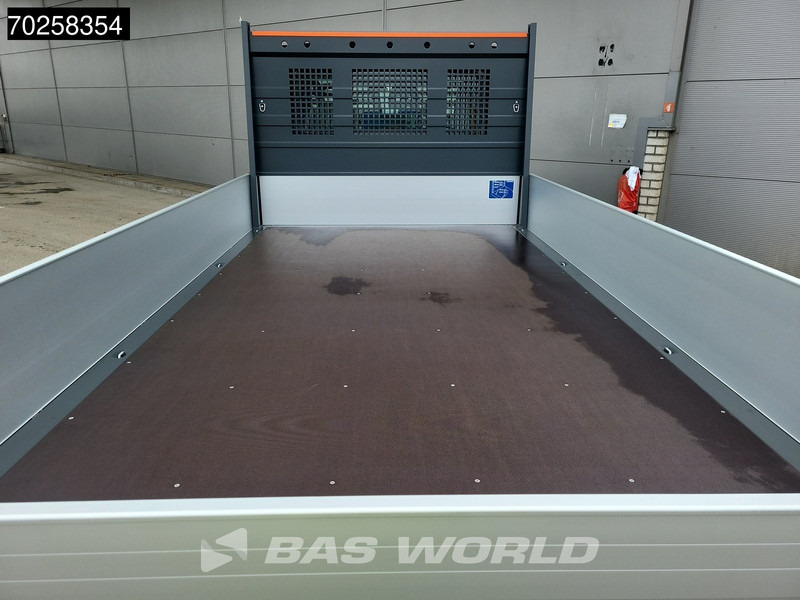 New Open body delivery van Iveco Daily 35C21 3.0L Automaat 210PK 2025-Model Open laadbak Dubbel Cabine Dubbellucht CarPlay ACC LED 3,5T Trekvermogen Euro6 Pritsche Pic: picture 6 New Open body delivery van Iveco Daily 35C21 3.0L Automaat 210PK 2025-Model Open laadbak Dubbel Cabine Dubbellucht CarPlay ACC LED 3,5T Trekvermogen Euro6 Pritsche Pic: picture 6