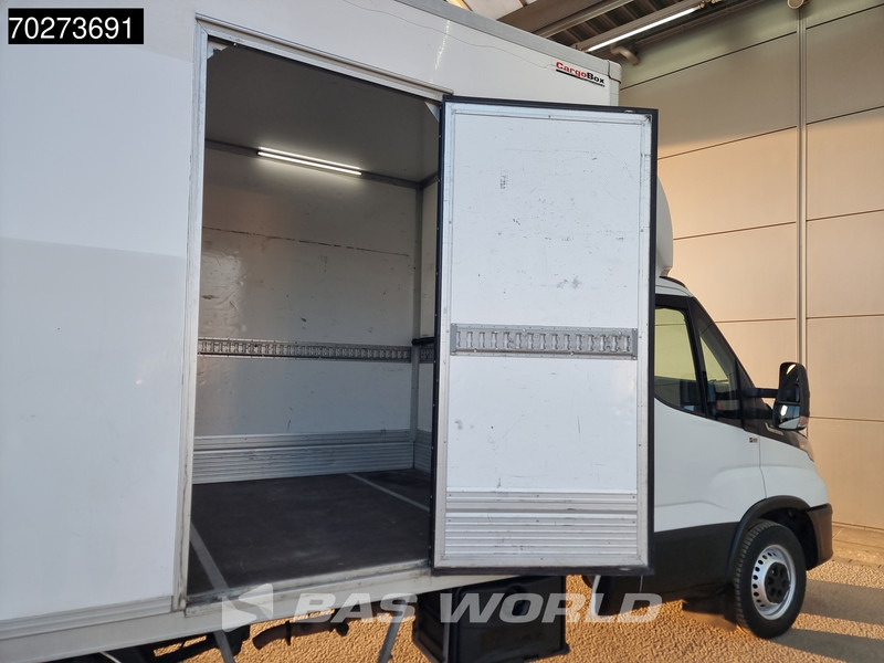 Iveco Daily 35S14 Automaat Laadklep Zijdeur Bakwagen Airco Cruise Meubelbak Koffer 20m3 Airco Cruise control - Closed box van: picture 3 Iveco Daily 35S14 Automaat Laadklep Zijdeur Bakwagen Airco Cruise Meubelbak Koffer 20m3 Airco Cruise control - Closed box van: picture 3