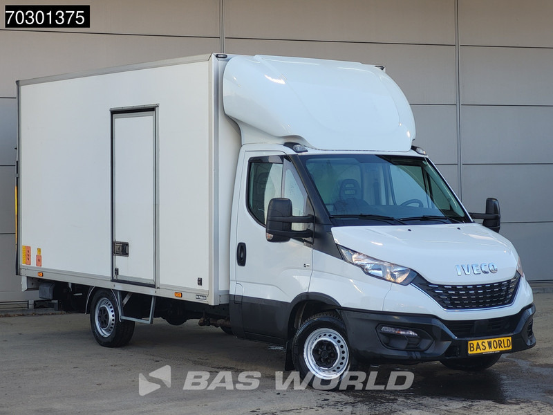 Iveco Daily 35S14 Laadklep Automaat Zijdeur Bakwagen Airco Cruise Camera Euro6 Meubelbak Koffer Airco Cruise control - Closed box van: picture 5 Iveco Daily 35S14 Laadklep Automaat Zijdeur Bakwagen Airco Cruise Camera Euro6 Meubelbak Koffer Airco Cruise control - Closed box van: picture 5
