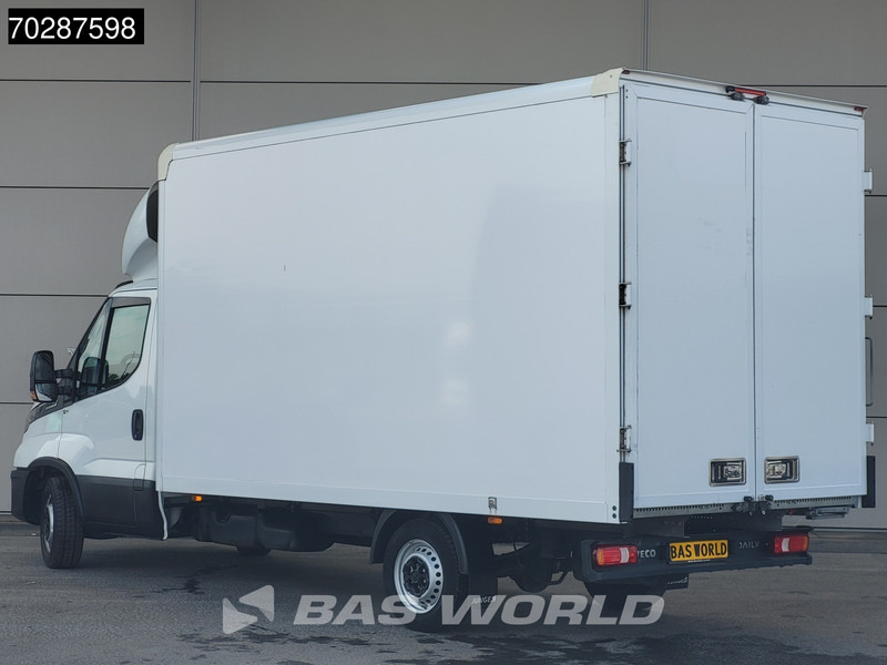 Iveco Daily 35S16 Automaat Bakwagen Achterdeuren 160PK Airco Camera Euro6 Meubelbak Koffer 21m3 Airco - Closed box van: picture 2 Iveco Daily 35S16 Automaat Bakwagen Achterdeuren 160PK Airco Camera Euro6 Meubelbak Koffer 21m3 Airco - Closed box van: picture 2
