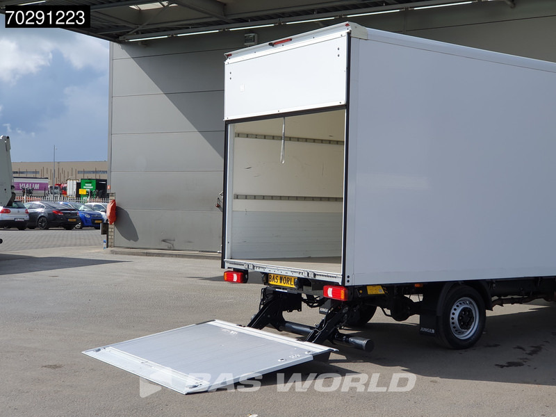 Iveco Daily 35S16 Automaat Bakwagen Laadklep160PK Airco Camera Euro6 Meubelbak Koffer 21m3 Airco - Closed box van: picture 3 Iveco Daily 35S16 Automaat Bakwagen Laadklep160PK Airco Camera Euro6 Meubelbak Koffer 21m3 Airco - Closed box van: picture 3