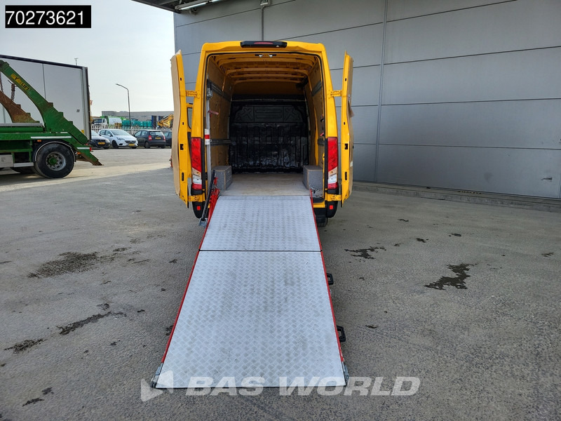 Iveco Daily 35S16 Automaat L2H2 Ramp 3,5t Trekhaak Camera Airco Cruise L2 12m3 Airco Trekhaak Cruise control - Panel van: picture 3 Iveco Daily 35S16 Automaat L2H2 Ramp 3,5t Trekhaak Camera Airco Cruise L2 12m3 Airco Trekhaak Cruise control - Panel van: picture 3