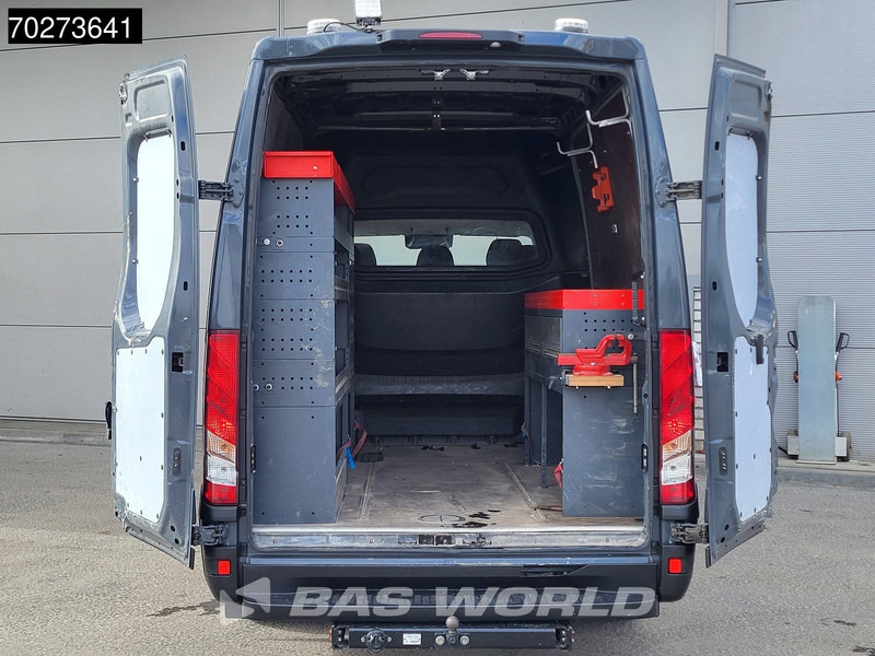 Iveco Daily 35S16 Dubbel Cabine Automaat L2H2 3,5t Trekhaak Werkplaatsinrichting LED Airco Cruise Camera Parkeersensoren DC Doka Mixto Doppe - Panel van: picture 5 Iveco Daily 35S16 Dubbel Cabine Automaat L2H2 3,5t Trekhaak Werkplaatsinrichting LED Airco Cruise Camera Parkeersensoren DC Doka Mixto Doppe - Panel van: picture 5