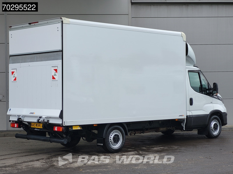 Iveco Daily 35S16 Laadklep Automaat Bakwagen 160PK Airco Camera Euro6 Meubelbak Koffer 21m3 Airco - Closed box van: picture 2 Iveco Daily 35S16 Laadklep Automaat Bakwagen 160PK Airco Camera Euro6 Meubelbak Koffer 21m3 Airco - Closed box van: picture 2