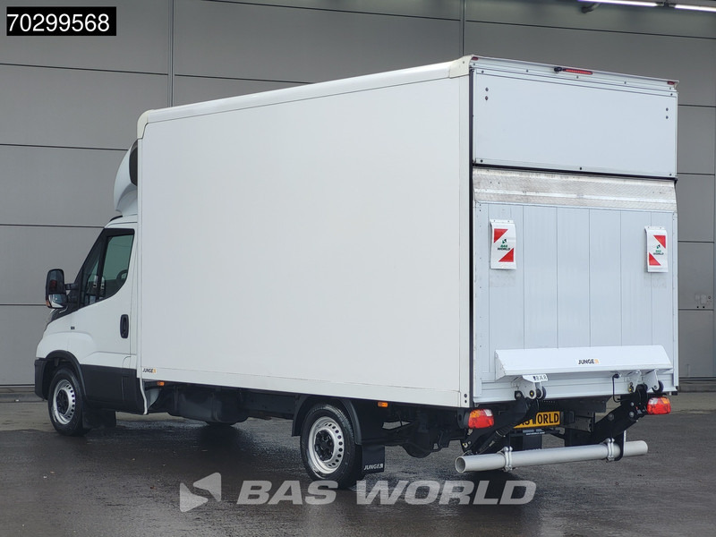 Iveco Daily 35S16 Laadklep Automaat Bakwagen 160PK Airco Camera Euro6 Meubelbak Koffer Airco - Closed box van: picture 2 Iveco Daily 35S16 Laadklep Automaat Bakwagen 160PK Airco Camera Euro6 Meubelbak Koffer Airco - Closed box van: picture 2