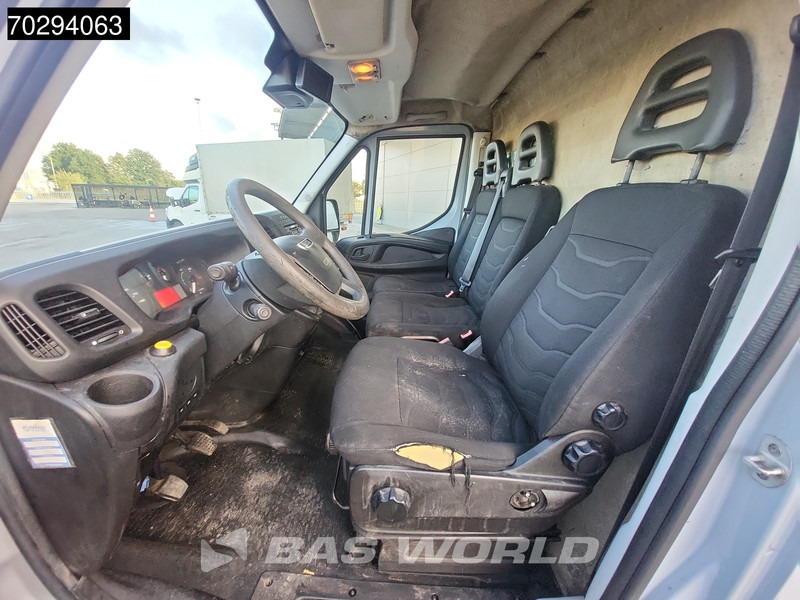 Iveco Daily 35S17 3.0L 170PK Airco Cruise Trekhaak L2 3520L 12m3 Airco Trekhaak Cruise control - Panel van: picture 5 Iveco Daily 35S17 3.0L 170PK Airco Cruise Trekhaak L2 3520L 12m3 Airco Trekhaak Cruise control - Panel van: picture 5