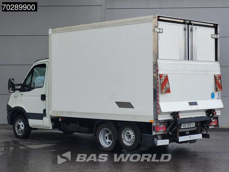 Iveco Daily 40C15 BE-Combi 75Plus Koelwagen Laadklep Carrier Xarios 350 Zijdeur Achterdeuren Airco Cruise Camera Koel Koeler Kühl Kühler Küh - Refrigerated delivery van: picture 2 Iveco Daily 40C15 BE-Combi 75Plus Koelwagen Laadklep Carrier Xarios 350 Zijdeur Achterdeuren Airco Cruise Camera Koel Koeler Kühl Kühler Küh - Refrigerated delivery van: picture 2