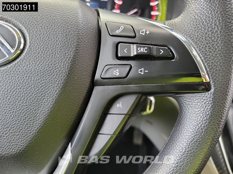 Panel van Maxus Deliver 9 L3H2 Airco Cruise Camera Parkeersensoren 10-inch Display CarPlay Euro6 L3 Airco Cruise control: picture 18 Panel van Maxus Deliver 9 L3H2 Airco Cruise Camera Parkeersensoren 10-inch Display CarPlay Euro6 L3 Airco Cruise control: picture 18