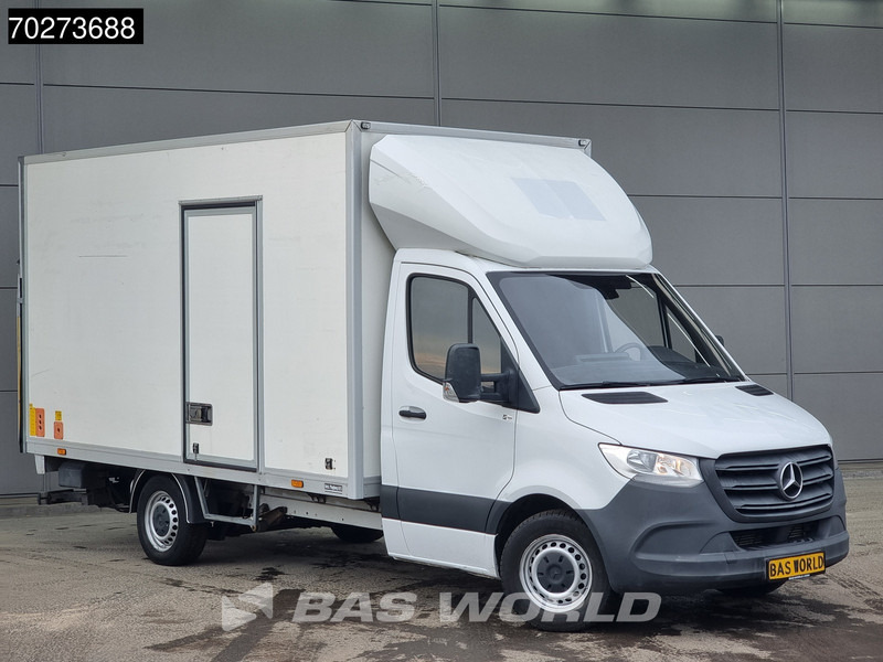 Mercedes-Benz Sprinter 314 CDI Automaat Laadklep Zijdeur Bakwagen Airco Cruise Camera MBUX Meubelbak Koffer 20Airco Cruise control - Closed box van: picture 2 Mercedes-Benz Sprinter 314 CDI Automaat Laadklep Zijdeur Bakwagen Airco Cruise Camera MBUX Meubelbak Koffer 20Airco Cruise control - Closed box van: picture 2