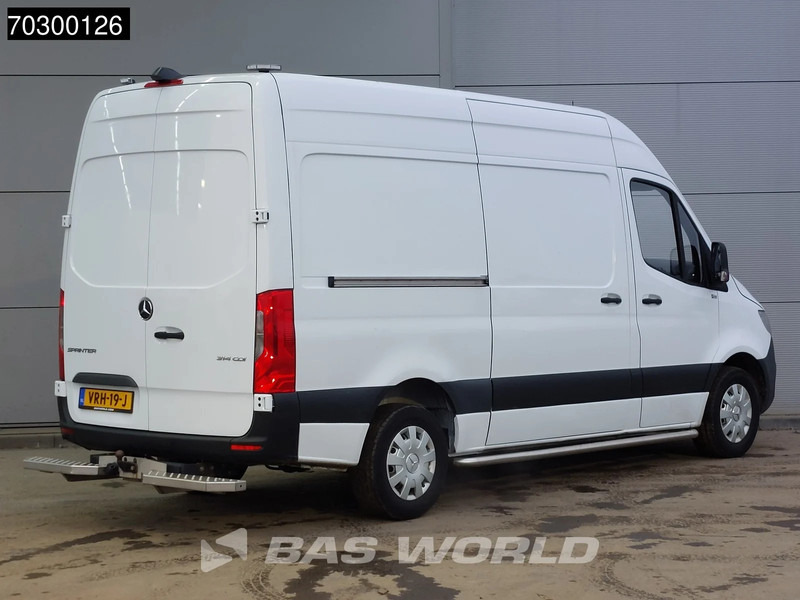 Mercedes-Benz Sprinter 314 CDI L2H2 Trekhaak Airco Cruise Camera MBUX CarPlay Euro6 L2 Airco Trekhaak Cruise control - Panel van: picture 5 Mercedes-Benz Sprinter 314 CDI L2H2 Trekhaak Airco Cruise Camera MBUX CarPlay Euro6 L2 Airco Trekhaak Cruise control - Panel van: picture 5
