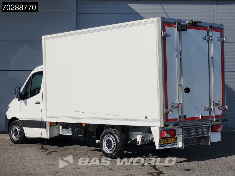 Mercedes-Benz Sprinter 314 CDI Schade! Koelwagen Automaat Thermo King V-200 MAX Airco Euro6 Kühl Kühler Koel Koeler Kühlwagen 17m3 Airco - Refrigerated delivery van: picture 2 Mercedes-Benz Sprinter 314 CDI Schade! Koelwagen Automaat Thermo King V-200 MAX Airco Euro6 Kühl Kühler Koel Koeler Kühlwagen 17m3 Airco - Refrigerated delivery van: picture 2