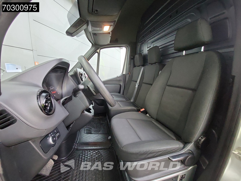 Small van Mercedes-Benz Sprinter 315 CDI Automaat L2H2 150PK Airco Camera Parkeersensoren MBUX CarPlay Euro6 L2 Airco: picture 10 Small van Mercedes-Benz Sprinter 315 CDI Automaat L2H2 150PK Airco Camera Parkeersensoren MBUX CarPlay Euro6 L2 Airco: picture 10