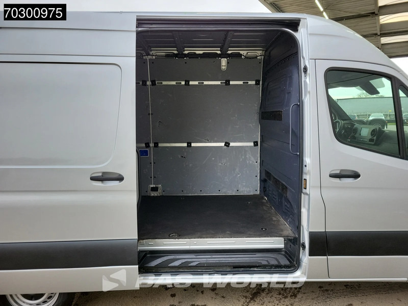 Small van Mercedes-Benz Sprinter 315 CDI Automaat L2H2 150PK Airco Camera Parkeersensoren MBUX CarPlay Euro6 L2 Airco: picture 7 Small van Mercedes-Benz Sprinter 315 CDI Automaat L2H2 150PK Airco Camera Parkeersensoren MBUX CarPlay Euro6 L2 Airco: picture 7