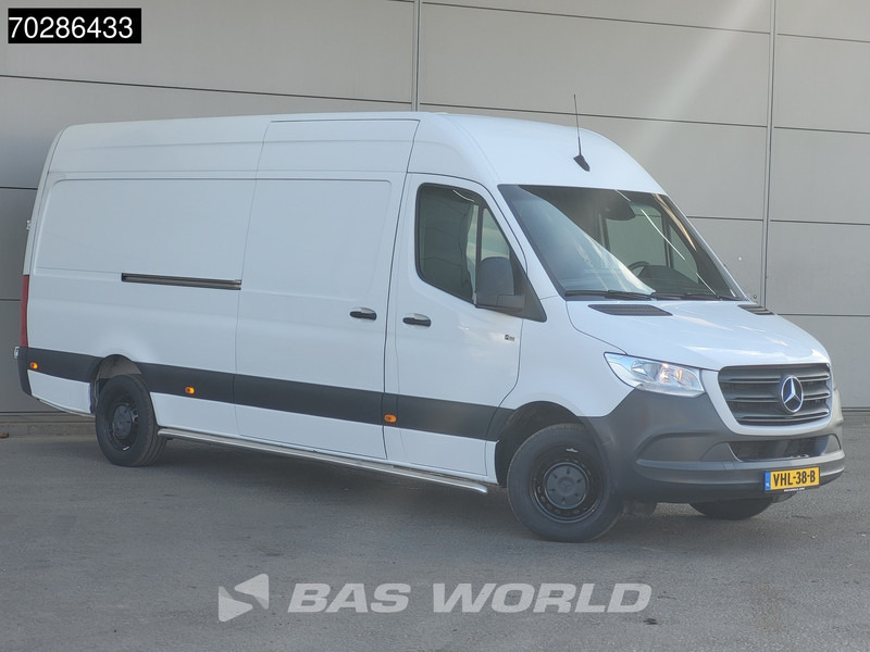 Mercedes-Benz Sprinter 315 CDI Automaat L3H2 Navi Airco Cruise Camera MBUX Euro6 L3 15m3 Airco Cruise control - Panel van: picture 5 Mercedes-Benz Sprinter 315 CDI Automaat L3H2 Navi Airco Cruise Camera MBUX Euro6 L3 15m3 Airco Cruise control - Panel van: picture 5
