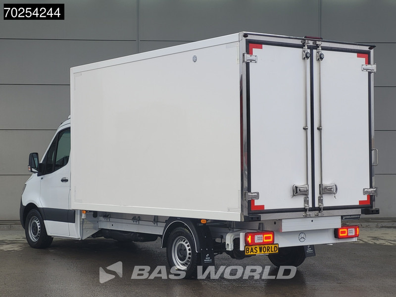 Mercedes-Benz Sprinter 315 CDI Koelwagen Thermo King V-300max 230V stekker Bakwagen Koel Kühlwagen 16m3 Airco Cruise control - Refrigerated delivery van: picture 2 Mercedes-Benz Sprinter 315 CDI Koelwagen Thermo King V-300max 230V stekker Bakwagen Koel Kühlwagen 16m3 Airco Cruise control - Refrigerated delivery van: picture 2