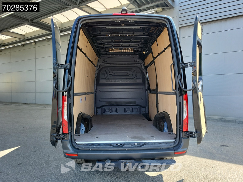 Mercedes-Benz Sprinter 317 CDI Automaat 3,5t Trekhaak L2H2 170PK Airco Camera MBUX Euro6 L2 12m3 Airco Trekhaak - Panel van: picture 3 Mercedes-Benz Sprinter 317 CDI Automaat 3,5t Trekhaak L2H2 170PK Airco Camera MBUX Euro6 L2 12m3 Airco Trekhaak - Panel van: picture 3