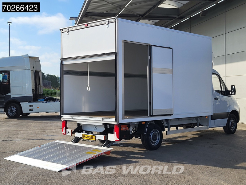 Mercedes-Benz Sprinter 317 CDI Automaat Laadklep Zijdeur Bakwagen Navi Airco Cruise MBUX Euro6 Meubelbak Koffer 12m3 Airco Cruise control - Closed box van: picture 3 Mercedes-Benz Sprinter 317 CDI Automaat Laadklep Zijdeur Bakwagen Navi Airco Cruise MBUX Euro6 Meubelbak Koffer 12m3 Airco Cruise control - Closed box van: picture 3
