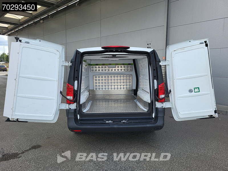 Mercedes-Benz eVito Elektrisch Koelwagen L2H1 41kWh WLTP 105km Automaat Kerstner Airco L2 Koel Koeler Kühl Kühler Kühlwagen 3m3 Airco - Refrigerated delivery van, Electric van: picture 3 Mercedes-Benz eVito Elektrisch Koelwagen L2H1 41kWh WLTP 105km Automaat Kerstner Airco L2 Koel Koeler Kühl Kühler Kühlwagen 3m3 Airco - Refrigerated delivery van, Electric van: picture 3