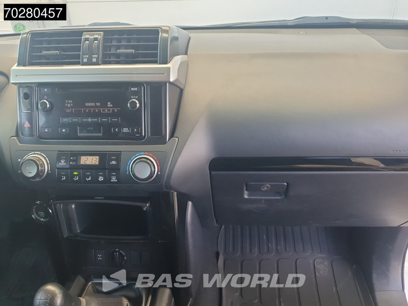 Small van Toyota Land Cruiser 2.8 D-4D 177 PK Euro6 3DRS VAN 3.5t trekhaak Warn Lier Airco PDC 2m3 Airco Trekhaak: picture 12