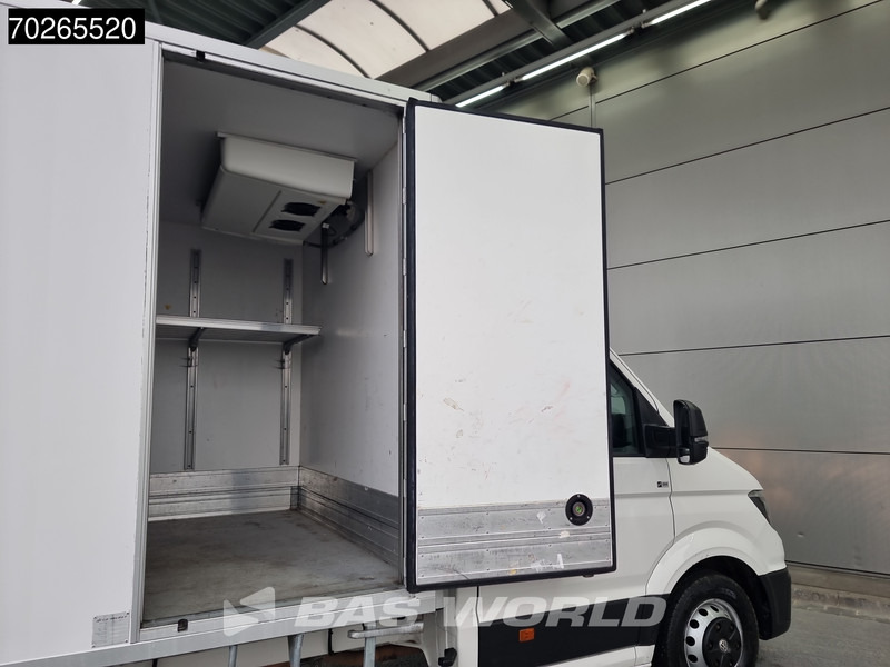 Volkswagen Crafter 177pk Lamberet Koelwagen FRC Koelwagen Carrier Xarios 350 230V stekker Bakwagen Koel Kühlwagen 13m3 Airco Cruise control - Refrigerated delivery van: picture 5 Volkswagen Crafter 177pk Lamberet Koelwagen FRC Koelwagen Carrier Xarios 350 230V stekker Bakwagen Koel Kühlwagen 13m3 Airco Cruise control - Refrigerated delivery van: picture 5