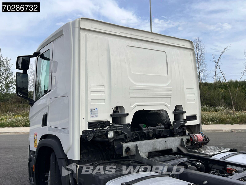 Tractor truck Scania P410 P 4X2 Retarder 2xTanks ACC Euro 6: picture 11