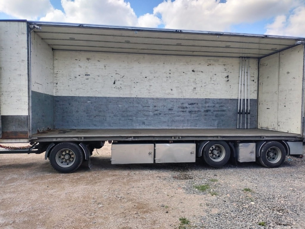 Floor 20 palet - Closed box trailer: picture 4 Floor 20 palet - Closed box trailer: picture 4