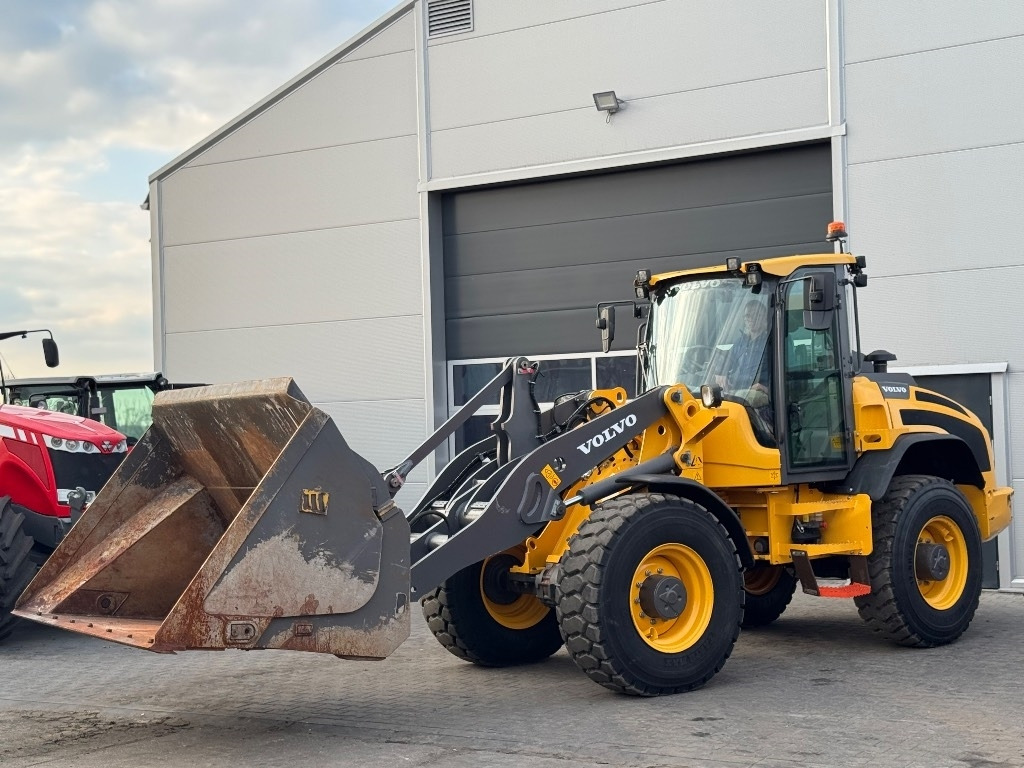 Volvo L 45 H - Wheel loader: picture 2 Volvo L 45 H - Wheel loader: picture 2