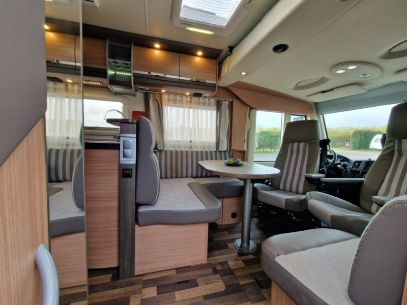 Knaus Sky I 650 MG - Integrated motorhome: picture 3 Knaus Sky I 650 MG - Integrated motorhome: picture 3