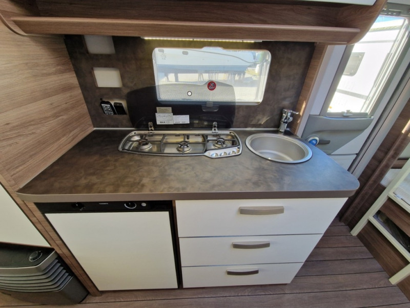 Caravan Knaus Sport 550 FSK: picture 8