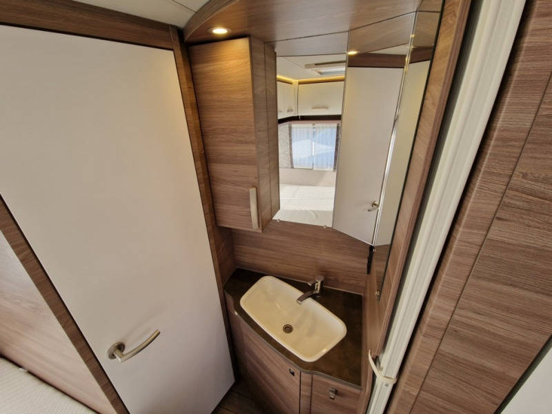 Caravan Knaus Sport 550 FSK: picture 11