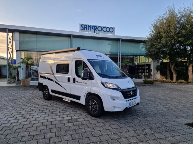 Mc Louis Menfys 540 Prestige - Camper van: picture 1 Mc Louis Menfys 540 Prestige - Camper van: picture 1