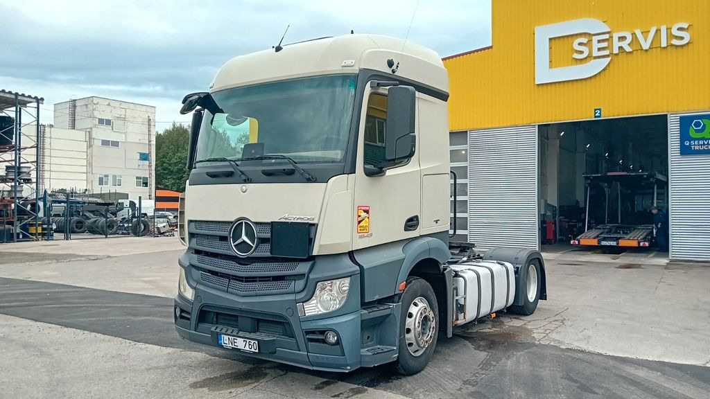 Mercedes-Benz ADR Actros 1843 - Tractor truck: picture 1 Mercedes-Benz ADR Actros 1843 - Tractor truck: picture 1