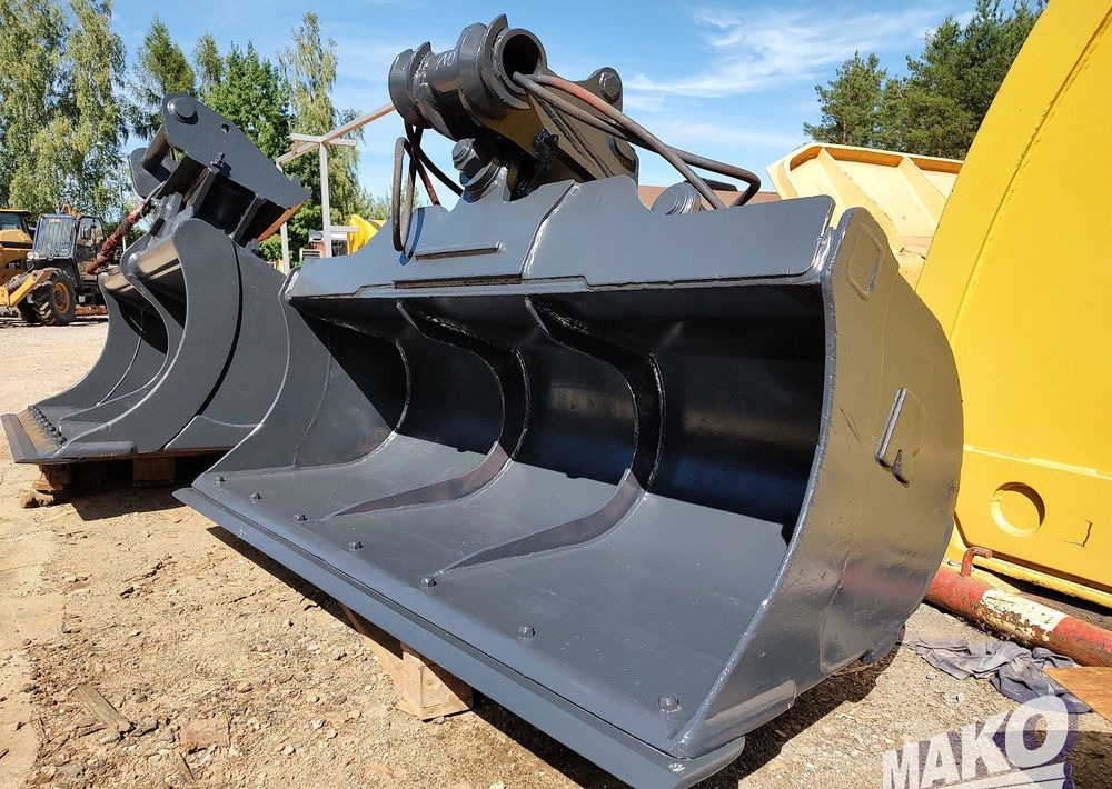 Łyżka 200cm skarpowa hydrauliczna Morin M5 - Attachment for Construction machinery: picture 1 Łyżka 200cm skarpowa hydrauliczna Morin M5 - Attachment for Construction machinery: picture 1