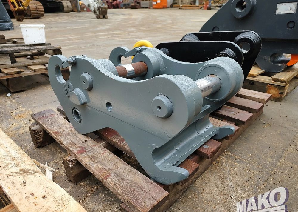 Szybkozłącze mechaniczne Liebherr SW33 - Attachment for Construction machinery: picture 3 Szybkozłącze mechaniczne Liebherr SW33 - Attachment for Construction machinery: picture 3