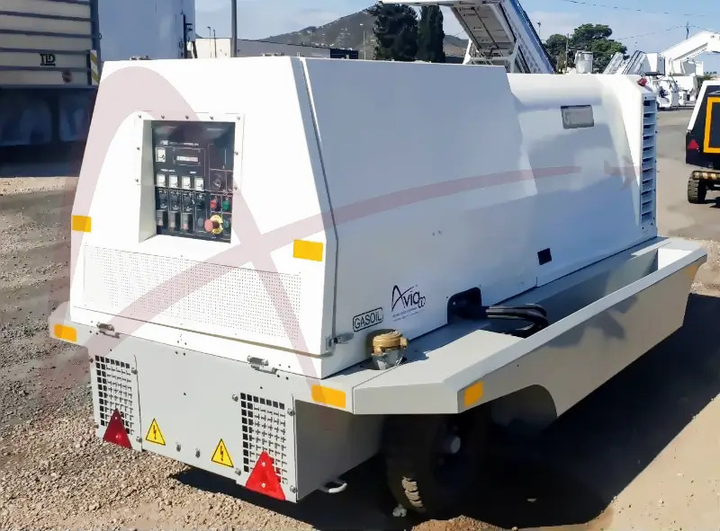 GUINAULT GA100V40D100 28 - Ground power unit: picture 2 GUINAULT GA100V40D100 28 - Ground power unit: picture 2