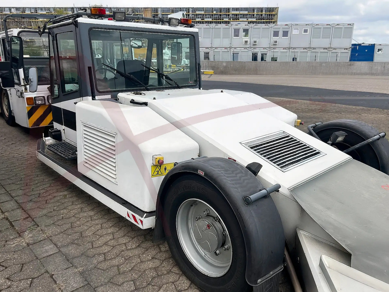 KALMAR MOTOR AB TBL 50 - Pushback tractor: picture 2 KALMAR MOTOR AB TBL 50 - Pushback tractor: picture 2