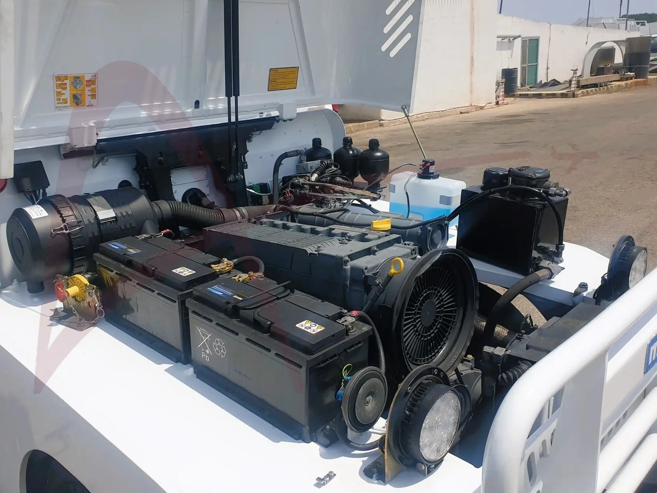 MULAG COMET 4 - Baggage tractor: picture 4 MULAG COMET 4 - Baggage tractor: picture 4