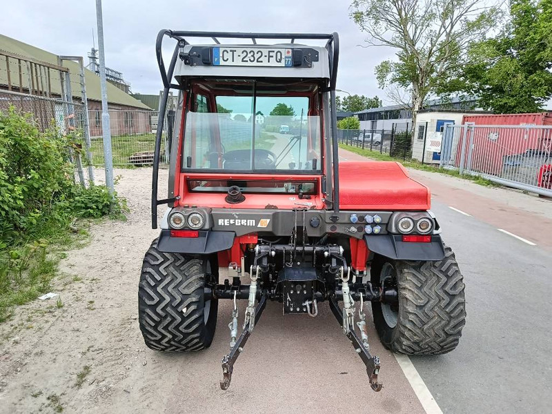 Reform Metrac H7 X maaier werktuigdrager 51kw 3,4 ton pto - Compact tractor: picture 5 Reform Metrac H7 X maaier werktuigdrager 51kw 3,4 ton pto - Compact tractor: picture 5