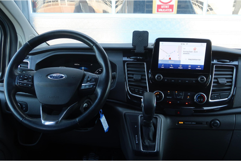 Ford Transit Custom 320 2.0 TDCI L2H1 ACTIVE DC AUT/ LED/ CAMERA/ ACC/ 2X DEUR/ CLIMA/ TREKHAAK - Small van, Combi van: picture 5 Ford Transit Custom 320 2.0 TDCI L2H1 ACTIVE DC AUT/ LED/ CAMERA/ ACC/ 2X DEUR/ CLIMA/ TREKHAAK - Small van, Combi van: picture 5