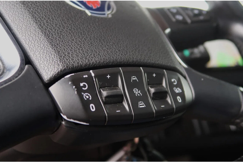 Scania R500 NGS 6x2/4 NB RETARDER/ FULL AIR/ SLIDE DISH/ DIFF-LOCK/ ACC - Tractor truck: picture 5 Scania R500 NGS 6x2/4 NB RETARDER/ FULL AIR/ SLIDE DISH/ DIFF-LOCK/ ACC - Tractor truck: picture 5