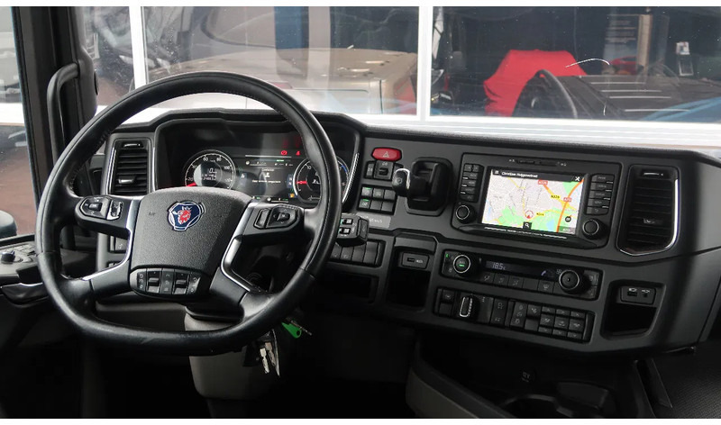 Scania R500 NGS 6x2/4 NB RETARDER/ FULL AIR/ SLIDE DISH/ DIFF-LOCK/ ACC - Tractor truck: picture 2 Scania R500 NGS 6x2/4 NB RETARDER/ FULL AIR/ SLIDE DISH/ DIFF-LOCK/ ACC - Tractor truck: picture 2