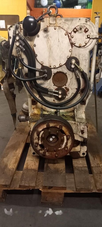 ZF 5-WG-200 - Gearbox: picture 1 ZF 5-WG-200 - Gearbox: picture 1