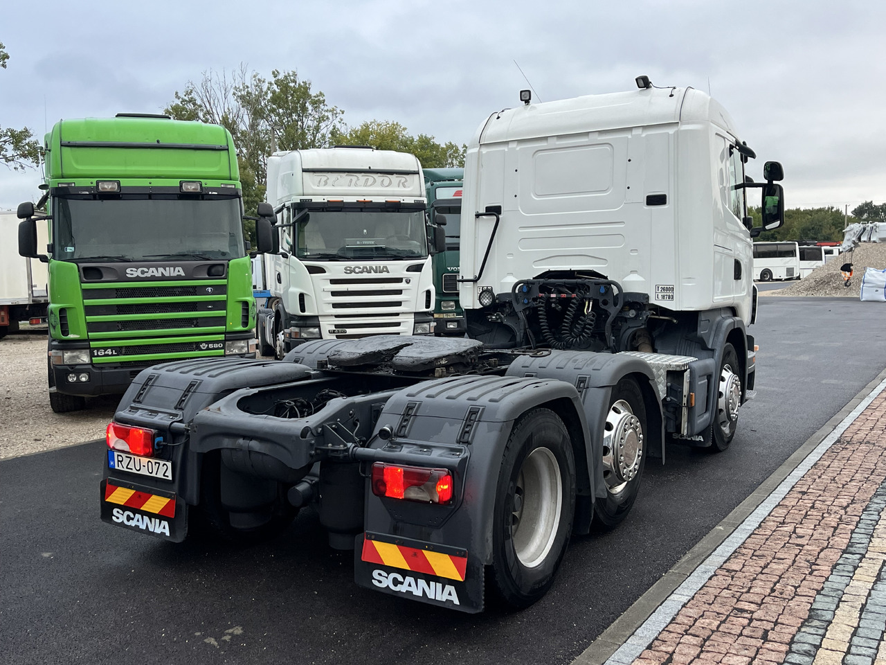 SCANIA R440 6x2 ADR automatic TOP - Tractor truck: picture 3 SCANIA R440 6x2 ADR automatic TOP - Tractor truck: picture 3