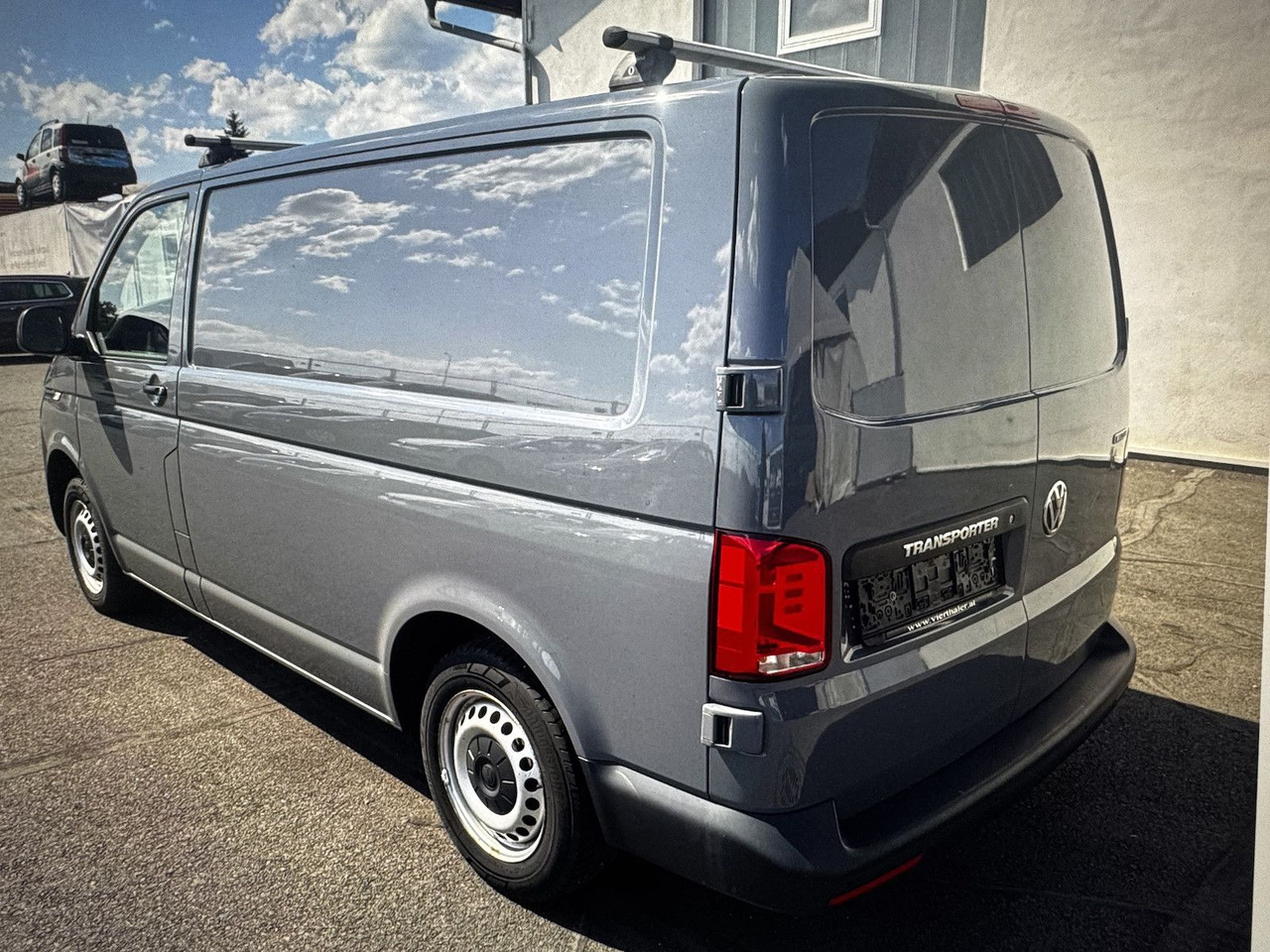 Volkswagen T6.1 Kasten 2.0 TDI 4Motion puregrey - Small van: picture 5 Volkswagen T6.1 Kasten 2.0 TDI 4Motion puregrey - Small van: picture 5