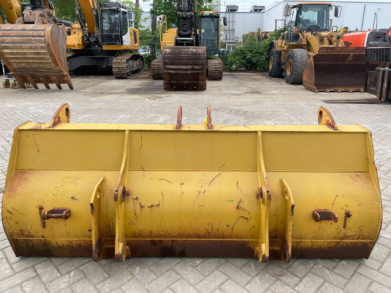 Cat Backhoe bucket - Bucket for Construction machinery: picture 5 Cat Backhoe bucket - Bucket for Construction machinery: picture 5
