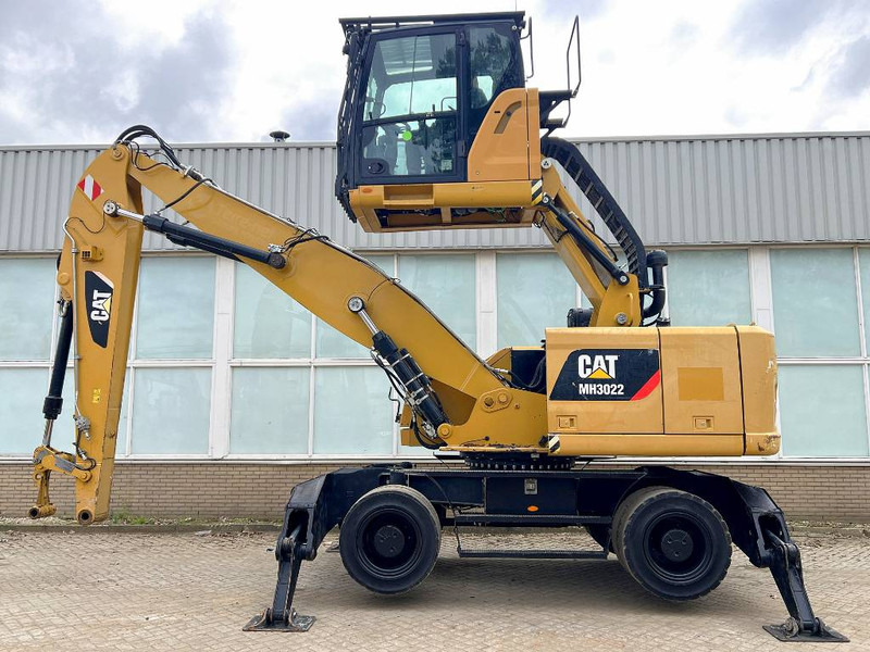 Cat MH3022  2015   CE - Waste/ Industry handler: picture 1 Cat MH3022  2015   CE - Waste/ Industry handler: picture 1