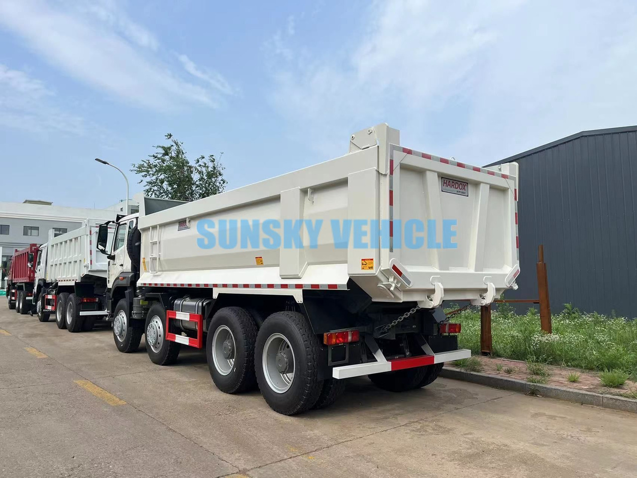 HOWO 8X4 dump truck - Tipper: picture 4 HOWO 8X4 dump truck - Tipper: picture 4